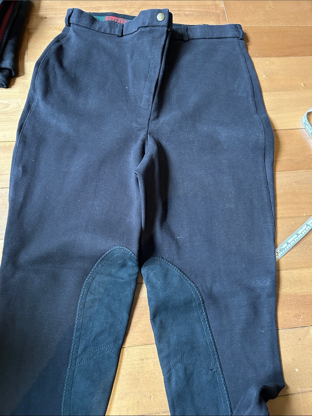 Tuff Rider 36L knee patch breeches
